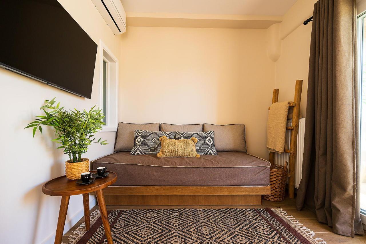 Almi Of Naxos Aparthotel Naxos City Exterior photo